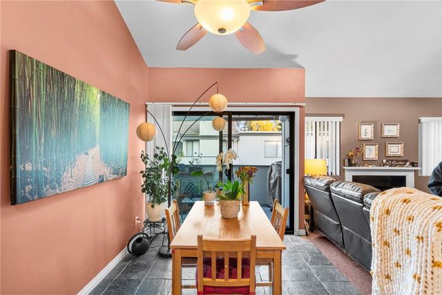 6490 Twin Circle, Simi Valley, CA 93063