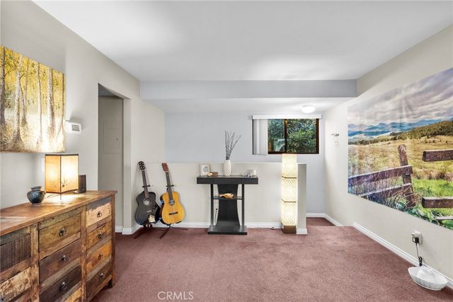 6490 Twin Circle, Simi Valley, CA 93063