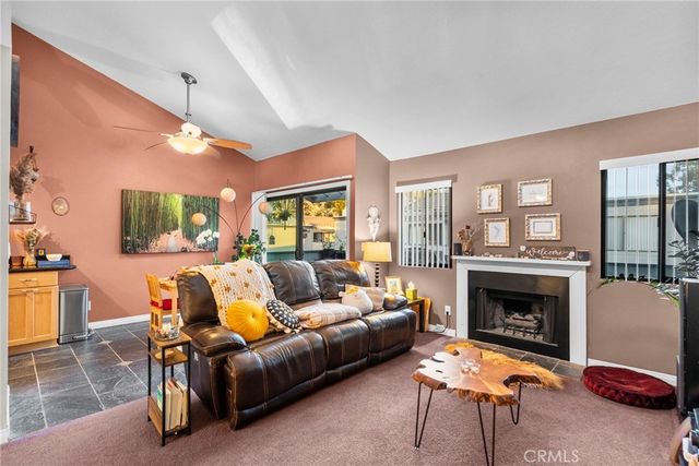 6490 Twin Circle, Simi Valley, CA 93063