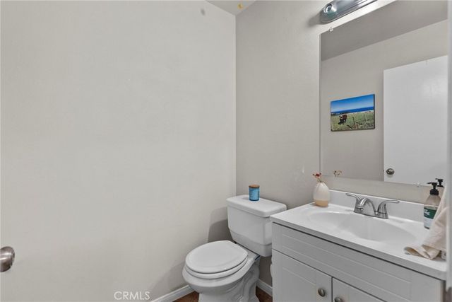 6490 Twin Circle, Simi Valley, CA 93063