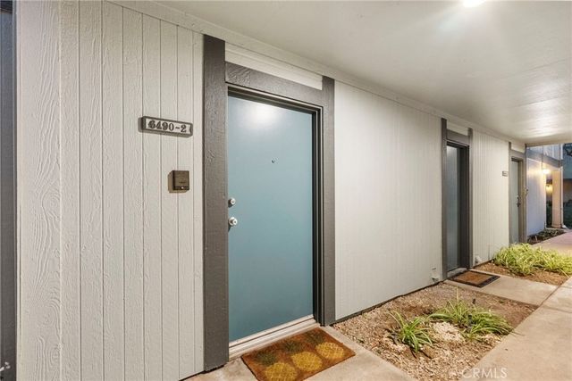 6490 Twin Circle, Simi Valley, CA 93063