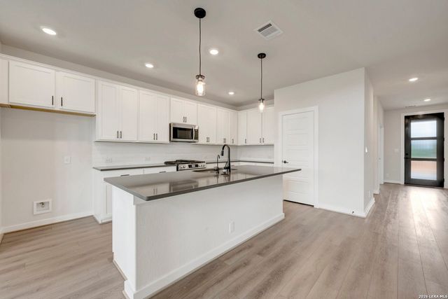 1660 Seekat, New Braunfels, TX 78132