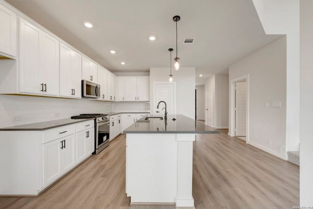 1660 Seekat, New Braunfels, TX 78132