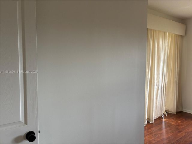 2757 Center Ct Dr 1-20, Weston, FL 33332