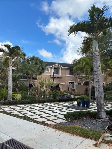 2757 Center Ct Dr 1-20, Weston, FL 33332