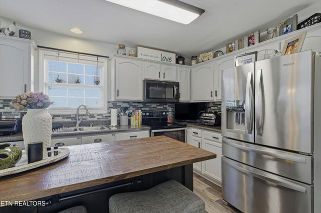 3109 Champions Trail Lane, Knoxville, TN 37931