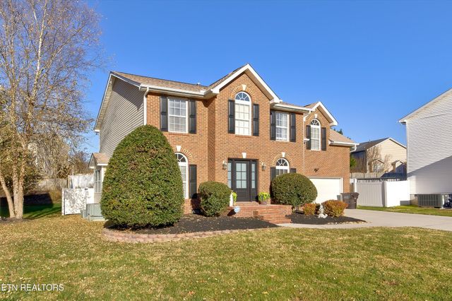 3109 Champions Trail Lane, Knoxville, TN 37931