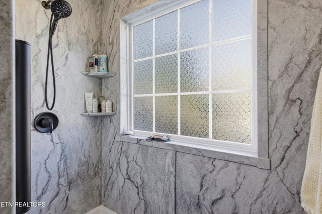 3109 Champions Trail Lane, Knoxville, TN 37931