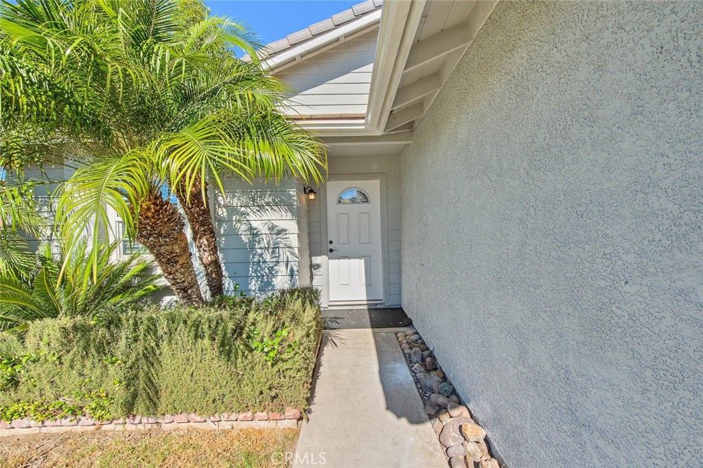1417 Fox Run, Corona, CA 92882 — photo 4