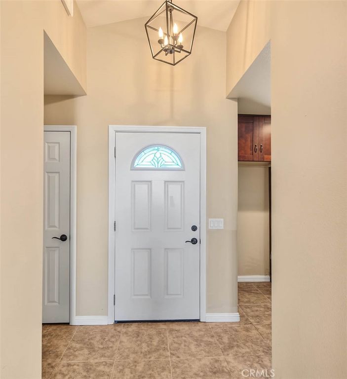 1417 Fox Run, Corona, CA 92882 — photo 5