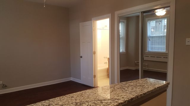 432 W Belmont Avenue 102, Chicago, IL 60657