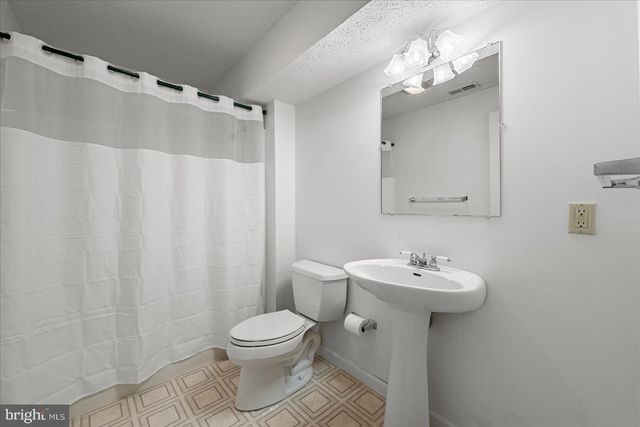 436 WESTSIDE STATION DR, Winchester, VA 22601