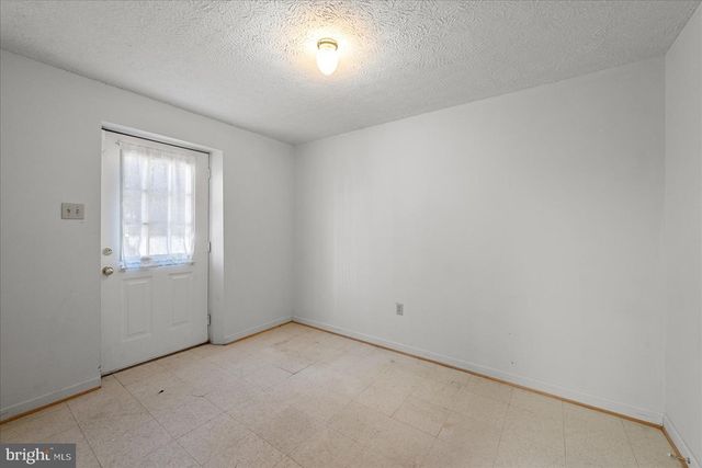 436 WESTSIDE STATION DR, Winchester, VA 22601