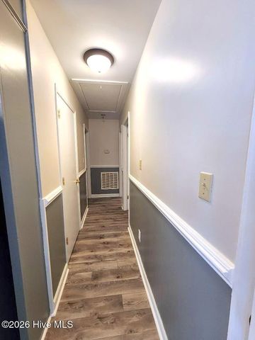319 Oak Grove Avenue, Greenville, NC 27834