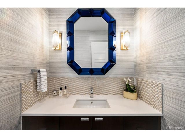 2457 S Cook St, Denver, CO 80210