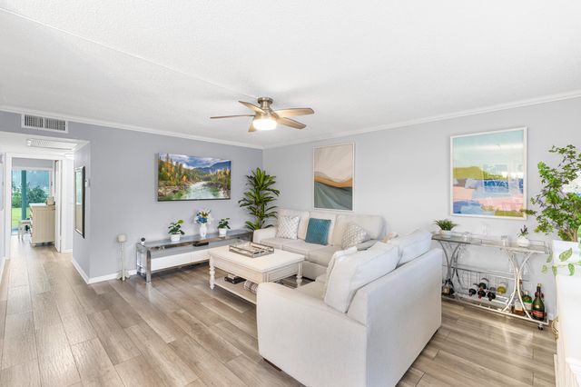 1032 Ventnor H Crescent H, Deerfield Beach, FL 33442