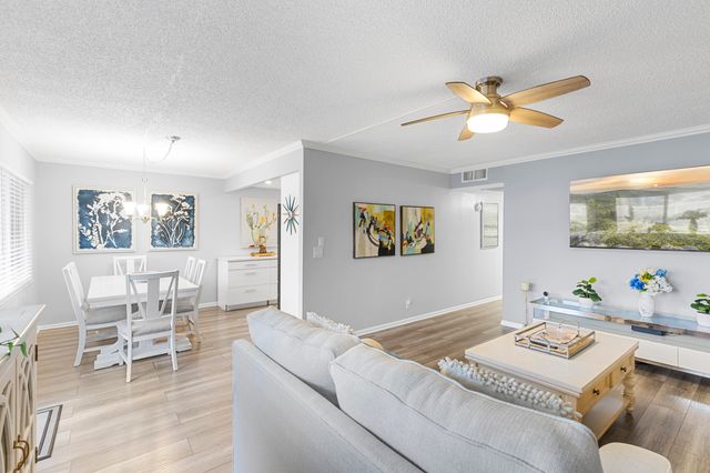 1032 Ventnor H Crescent H, Deerfield Beach, FL 33442