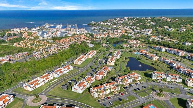 180 PALMAS DR HARBOUR LAKES 44B, Humacao, PR 00791