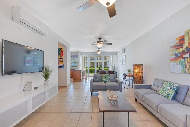 180 PALMAS DR HARBOUR LAKES 44B, Humacao, PR 00791