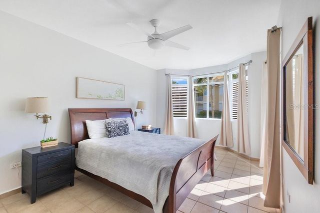 180 PALMAS DR HARBOUR LAKES 44B, Humacao, PR 00791