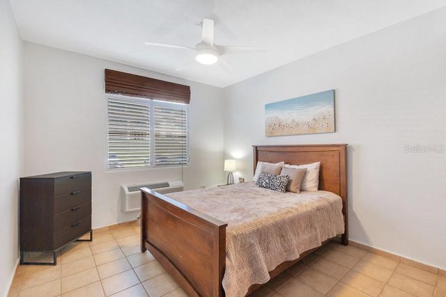 180 PALMAS DR HARBOUR LAKES 44B, Humacao, PR 00791