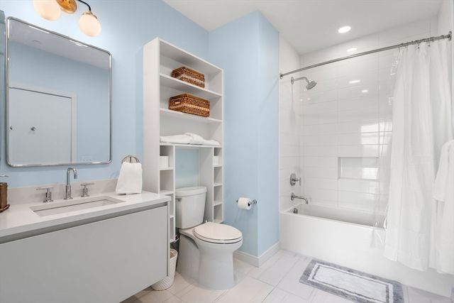 191 Washington Street 518, Boston, MA 02135