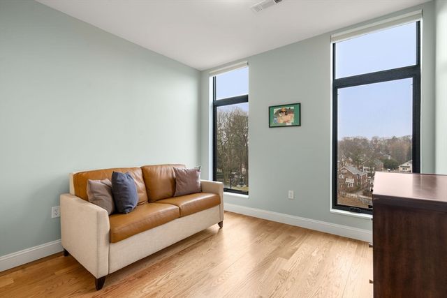 191 Washington Street 518, Boston, MA 02135