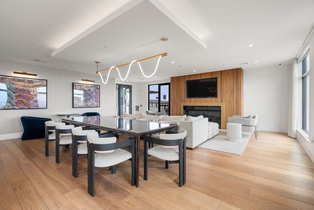 191 Washington Street 518, Boston, MA 02135