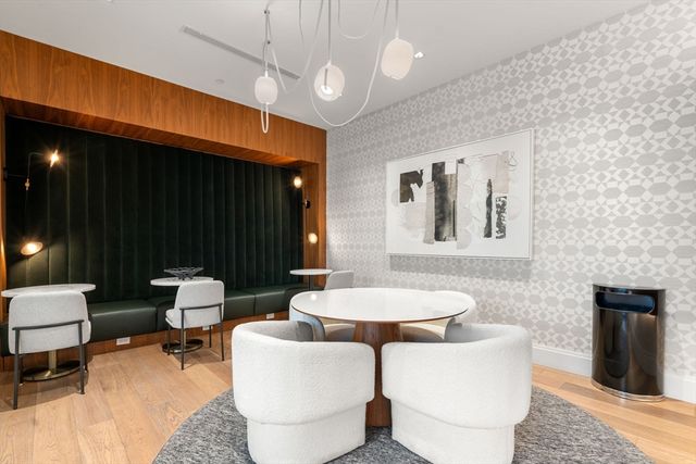 191 Washington Street 518, Boston, MA 02135