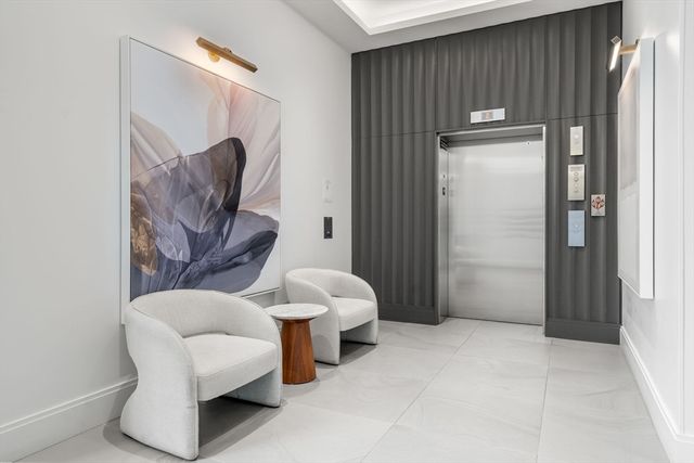 191 Washington Street 518, Boston, MA 02135