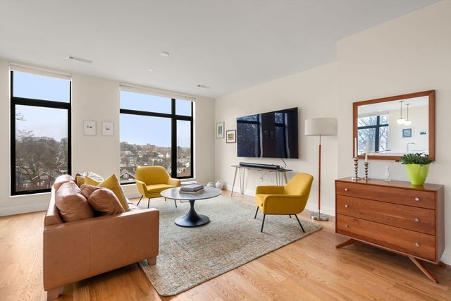 191 Washington Street 518, Boston, MA 02135