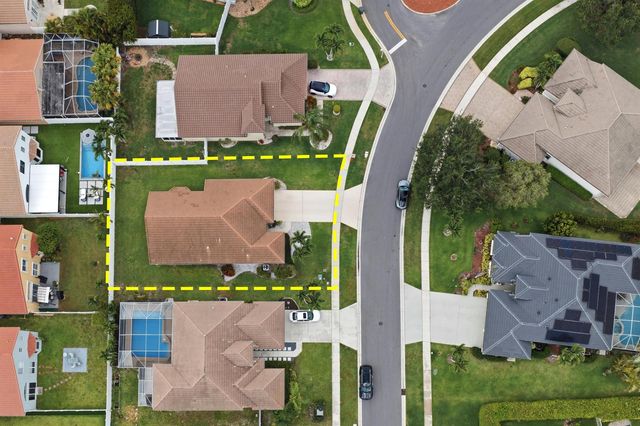 5317 Oakmont Village Circle, Lake Worth, FL 33463