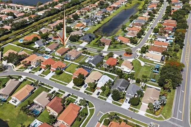 5317 Oakmont Village Circle, Lake Worth, FL 33463