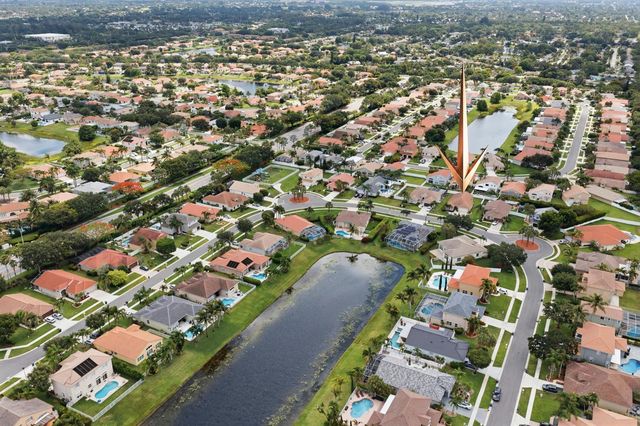 5317 Oakmont Village Circle, Lake Worth, FL 33463