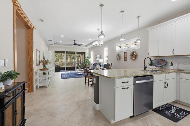 1361 HAYTON AVENUE, Deland, FL 32724