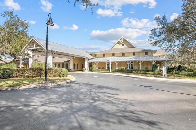 1361 HAYTON AVENUE, Deland, FL 32724