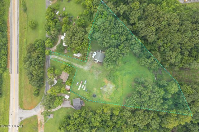 80 Pleasant Ridge Road, Pineville, MO 64856