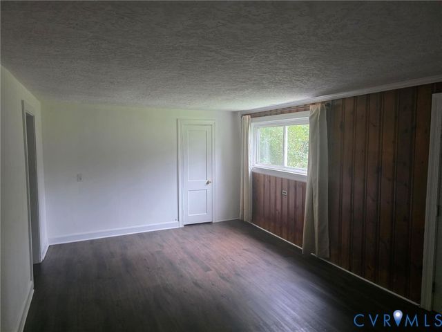 5176 Sandy Valley Rd, Mechanicsville, VA 23111