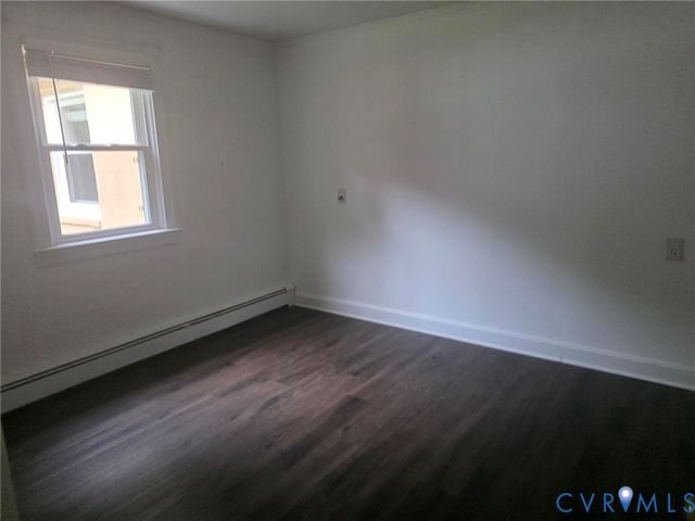 5176 Sandy Valley Rd, Mechanicsville, VA 23111