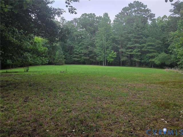 5176 Sandy Valley Rd, Mechanicsville, VA 23111