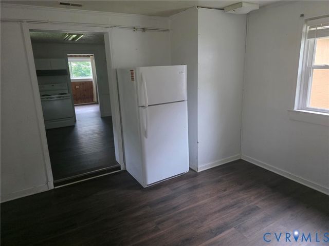5176 Sandy Valley Rd, Mechanicsville, VA 23111