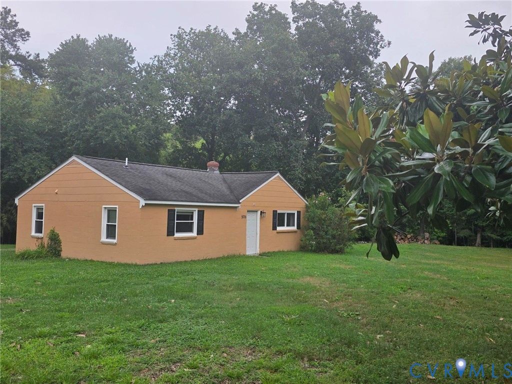 5176 Sandy Valley Rd, Mechanicsville, VA 23111