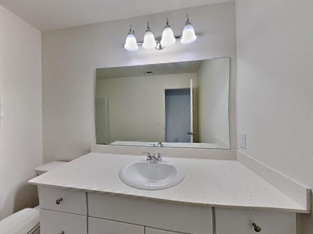 13515 Kinsman Road, Houston, TX 77049