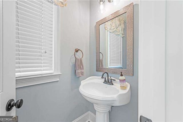 31 Evening Mist Drive, Acworth, GA 30101