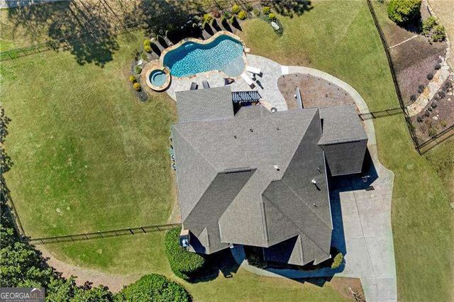 31 Evening Mist Drive, Acworth, GA 30101