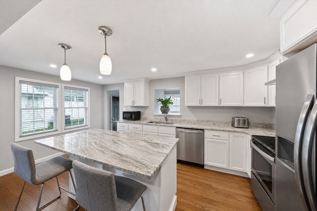 39 Woodard Ave, Brockton, MA 02301