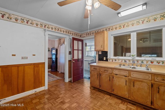 921 Vass Carthage Road, Carthage, NC 28327