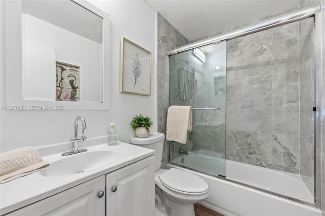 3501 NW 17th Ter, Oakland Park, FL 33309