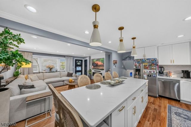 409 Madison Ave, Monroe Twp., NJ 08831