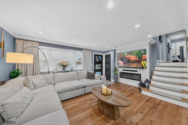 409 Madison Ave, Monroe Twp., NJ 08831